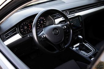 Volkswagen Passat Variant 1.8 TSI - 12