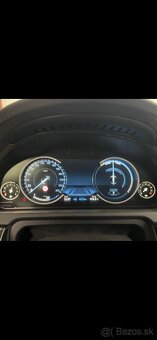 BMW GT5 530d xDrive rok 2016 - 12