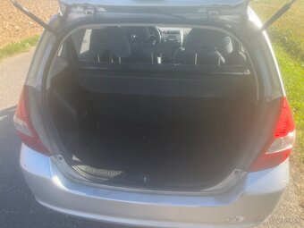 Honda jazz 1.2 - 12