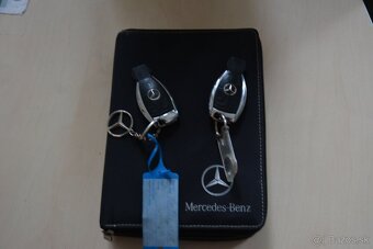 Mercedes C trieda 2.2 CDi Elegange Automat - 12