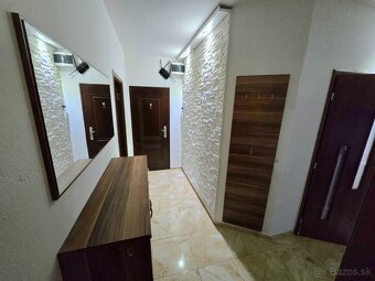 Predaj, trojizbový byt,  SNP, Holíč - 12