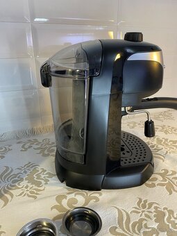 Pákový kávovar v záruke, zn. De’Longhi - 12