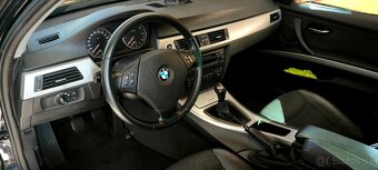 BMW E90 320i - 12
