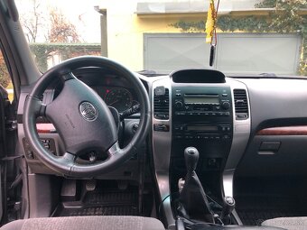 Toyota Land Cruiser Special - 12