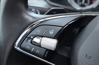 ŠKODA SUPERB 2.0 TDI DSG CRYSTAL LED MATRIX ŤAŽNÉ odpočet DP - 12