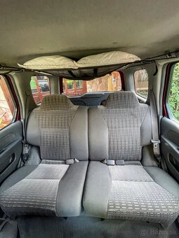 Nissan Xterra 3.3 benzín V6 - 12
