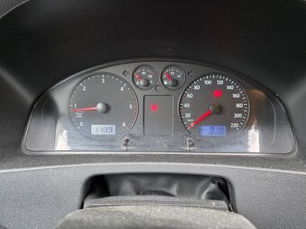 Volkswagen T5 Transporter Long 2.5 TDI 96 kW, M6, 4d. - 12