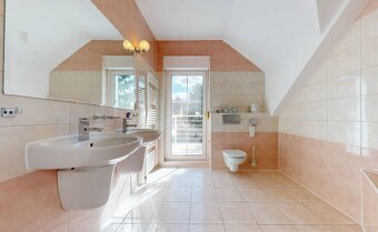 6-izbový rodinný dom s wellness a bazénom Záhorská Bystrica - 12
