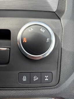 Volkswagen Amarok 3.0TDI Aventura - 12