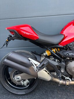 Ducati Monster 821 - 12