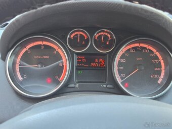 Peugeot 308 SW 1.6 HDI - 12