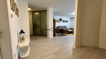 Na predaj: Elegantný 3-izbový byt v centre kúpeľného mesta P - 12