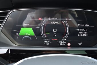 Audi Q8 S E-Tron - 12
