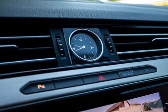 Volkswagen Passat 2.0 TDI BMT Highline 110kW /AJ NA SPLATKY/ - 12