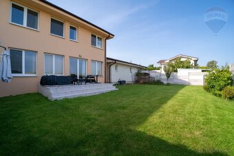 NOVOSTAVBA 4 IZBOVÝ RODINNÝ DOM DUNAJSKÁ LUŽNÁ - 12