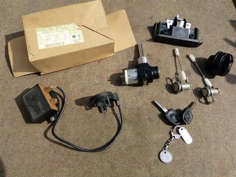 Škoda Felícia - diely. - 12