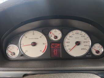 Predám peugeot 407sw - 12