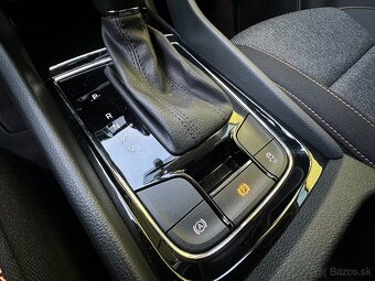 Škoda Karoq CLEVER 2.0TDI/110kW DSG 4x4 r.v.2022 jen 82tkm - 12