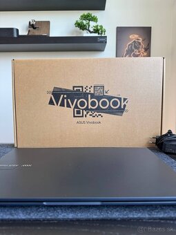 ASUS Vivobook 15 X1504ZA-NJ040W modrý - 12