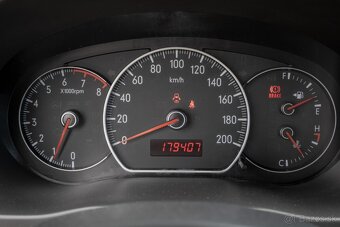 Suzuki SX4 1.6 GS Urban Line ABS, AAC, MP3 - 12