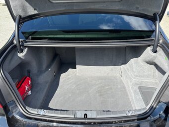 BMW Rad 7 750d xDrive M-packet facelift Nové rozvody a Turba - 12