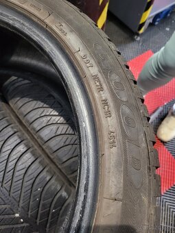 225/45 R17 Goodyear celoročné pneumatiky - 12