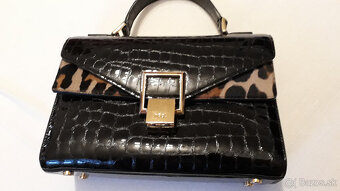 čierna kožená kabelka hogl - 12