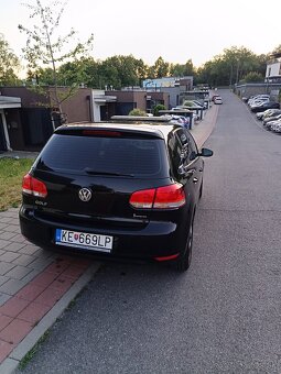 Volkswagen Golf 6 - 12