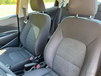 KIA Rio 1.25 benzín - 12