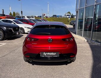 Predám MAZDA 3 2,0i HB G122 Plus 6st.man. rv.2019,  SR - 12