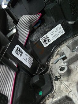 Multifunkcny kozeny Seat volant - 12