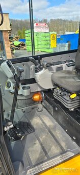 Minibagr JCB 57C-1, r.v. 2020, 1573 mth, svahovka, TOP - 12