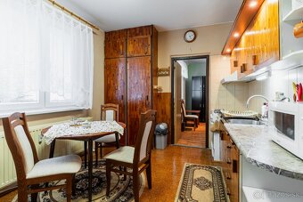NA PRENÁJOM - 3 izbový BYT s loggiou a pivnicou – 71 m² - 12