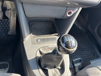 Volkswagen Touran 1.9TDI - 12