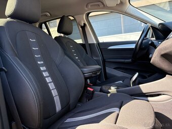 Bmw x1 sDrive 18d - 12