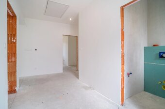 Na predaj novostavba 4-izbového domu s dvojgarážou - 12