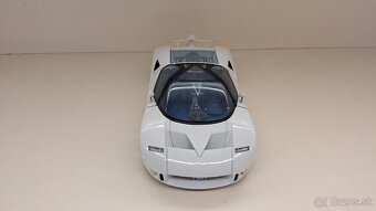 1:18 FORD GT90 - 12