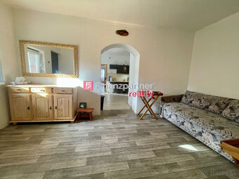 Rezervované Na predaj 2-izbový dom s vidieckým štýlom - 12