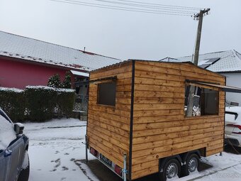 Pojazdný bufet - 12