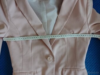 Dámske sačká a bundička v.S - 12