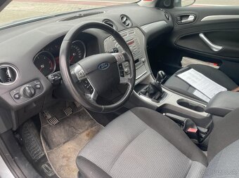 Ford Mondeo Combi 1.8 TDCI - 12