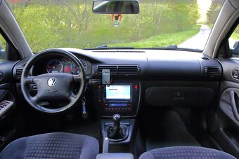 Volkswagen Passat Variant (B5.5) 96KW 5q - 12