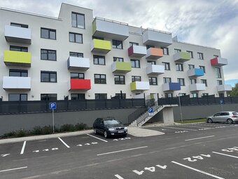 Prenájom 2izb byt s terasou Hornostavská ul. Nitra, zelené d - 12