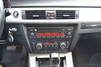 BMW Rad 3 320d A/T - 12