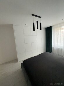 Prenájom luxusného 2,5 izbového bytu - 12