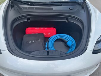 Tesla Model 3 Standart Range plus - 12