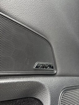 Predám Škoda Superb 2.0TDI 140kw 4x4 - 12