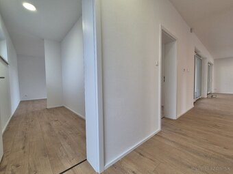 4 – IZB. BUNGALOV, 3 PARK.STÁTIA, TERASA,VEĽKÉ BLAHOVO - 12