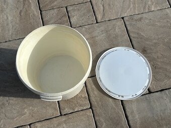 Predám smaltované a pozinkovaná hrnce na zabíjačku,zaváranie - 12