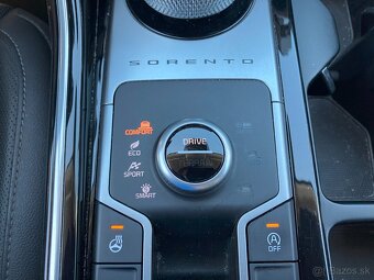 Kia Sorento 2.2 CRDi Gold 148 kW, A8, 4x4 ZÁRUKA KIA - 12